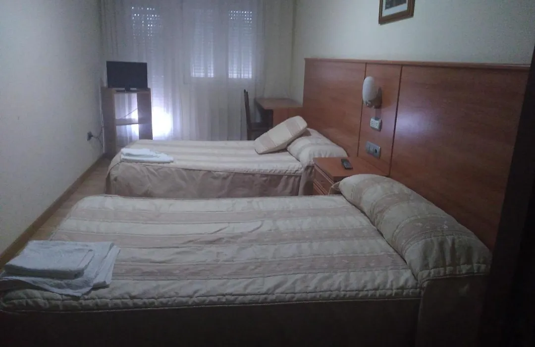 Hotel 2 de mayo 2-1